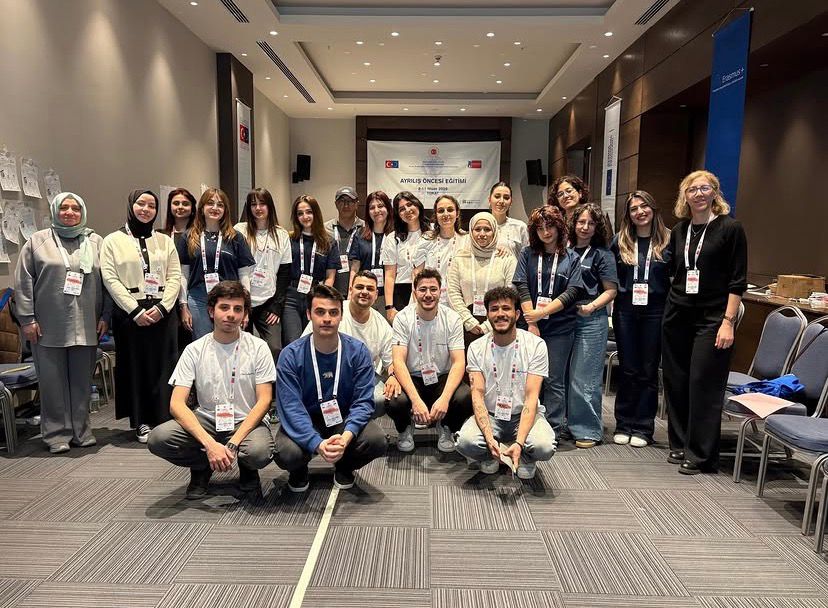 Gönüllülerimiz Ayrılış Öncesi Eğitimlerini Tamamladı!